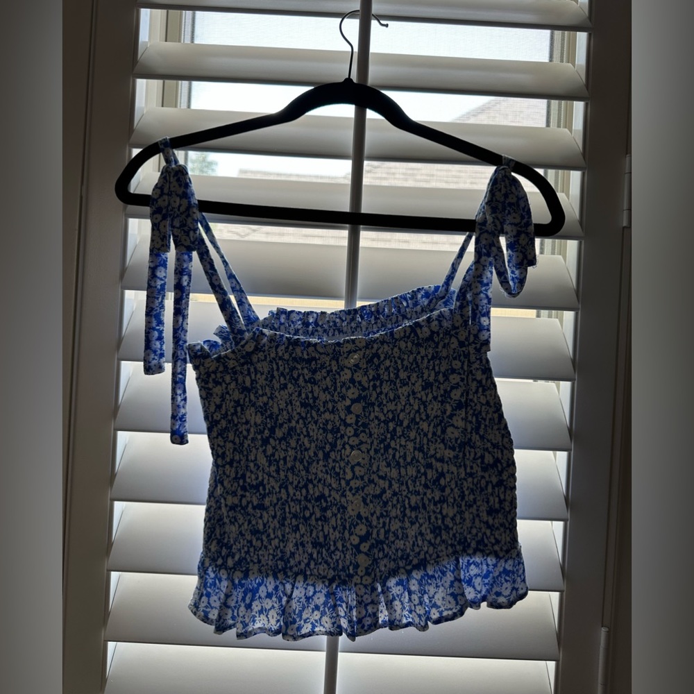 Blue White Tip up summer top! Bought from planet blue! Size S!